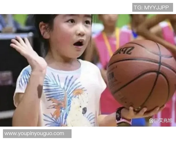 姚明首次挑战真人秀节目展现真实自我引发观众热议与期待